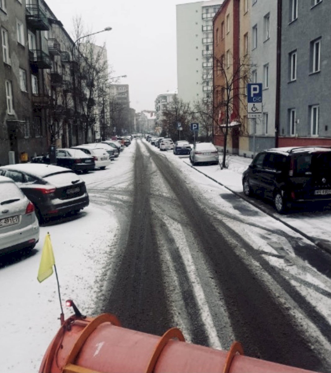 Śnieżny czwartek na Pradze Północ - Życie Pragi Północ