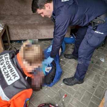 Policjanci z Pragi Północ uratowali życie mężczyzny - Życie Pragi Północ