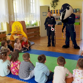 Wizyta policjantów w przedszkolach na Pradze Północ - Życie Pragi Północ